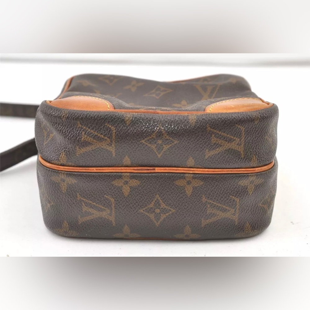 Authentic LOUIS VUITTON AMAZON CROSS BODY SHOULDER BAG MONOGRAM - Picture 7 of 13